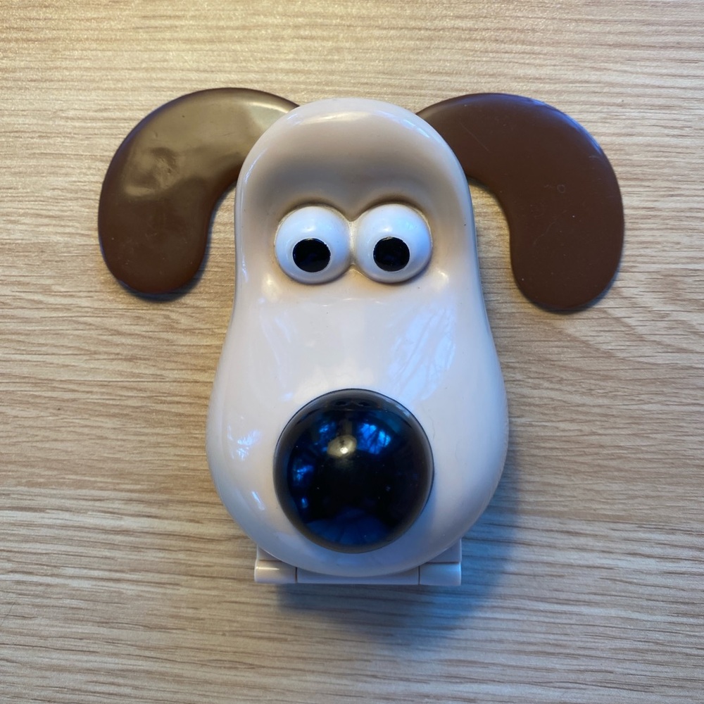 Wallace and Gromit Bluebird Polly Pocket 1989 A Close Shave, no dolls